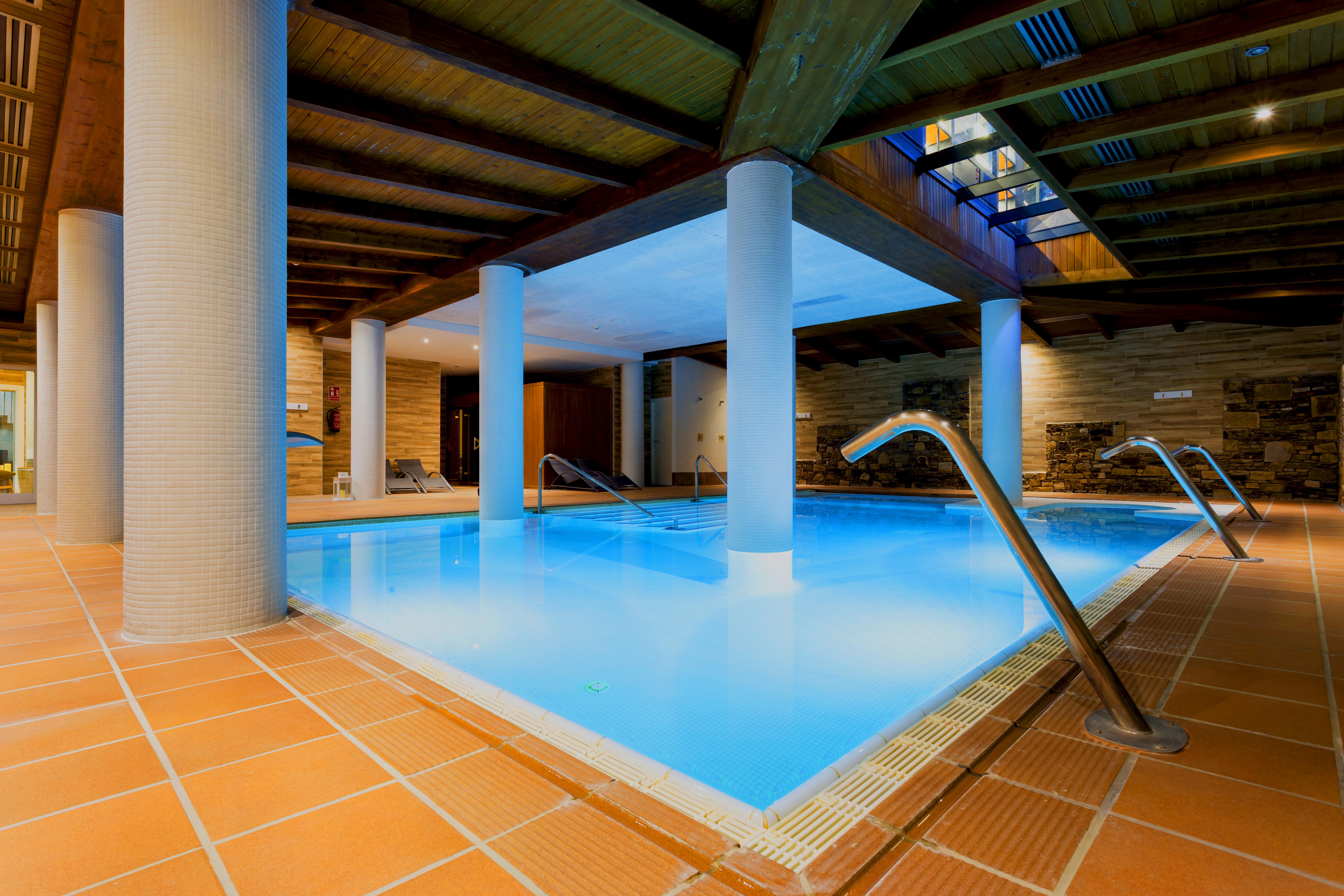 Aj Hotel And Spa Canillo Exterior photo